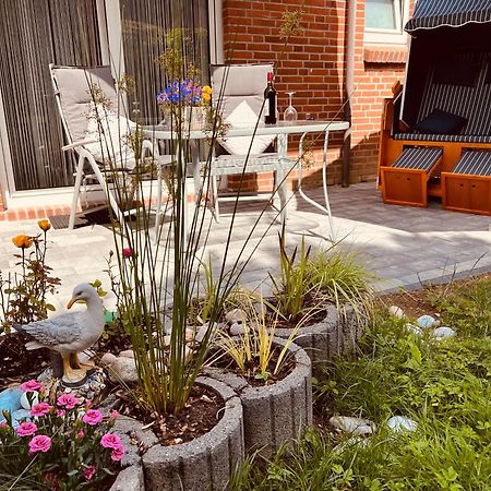 Seelund - Meeresrauschen Lauschen - Ruhiges Sonniges Apartment Mit Garten Und Terrasse Nahe Strand Und Ostsee Schönhagen 外观 照片