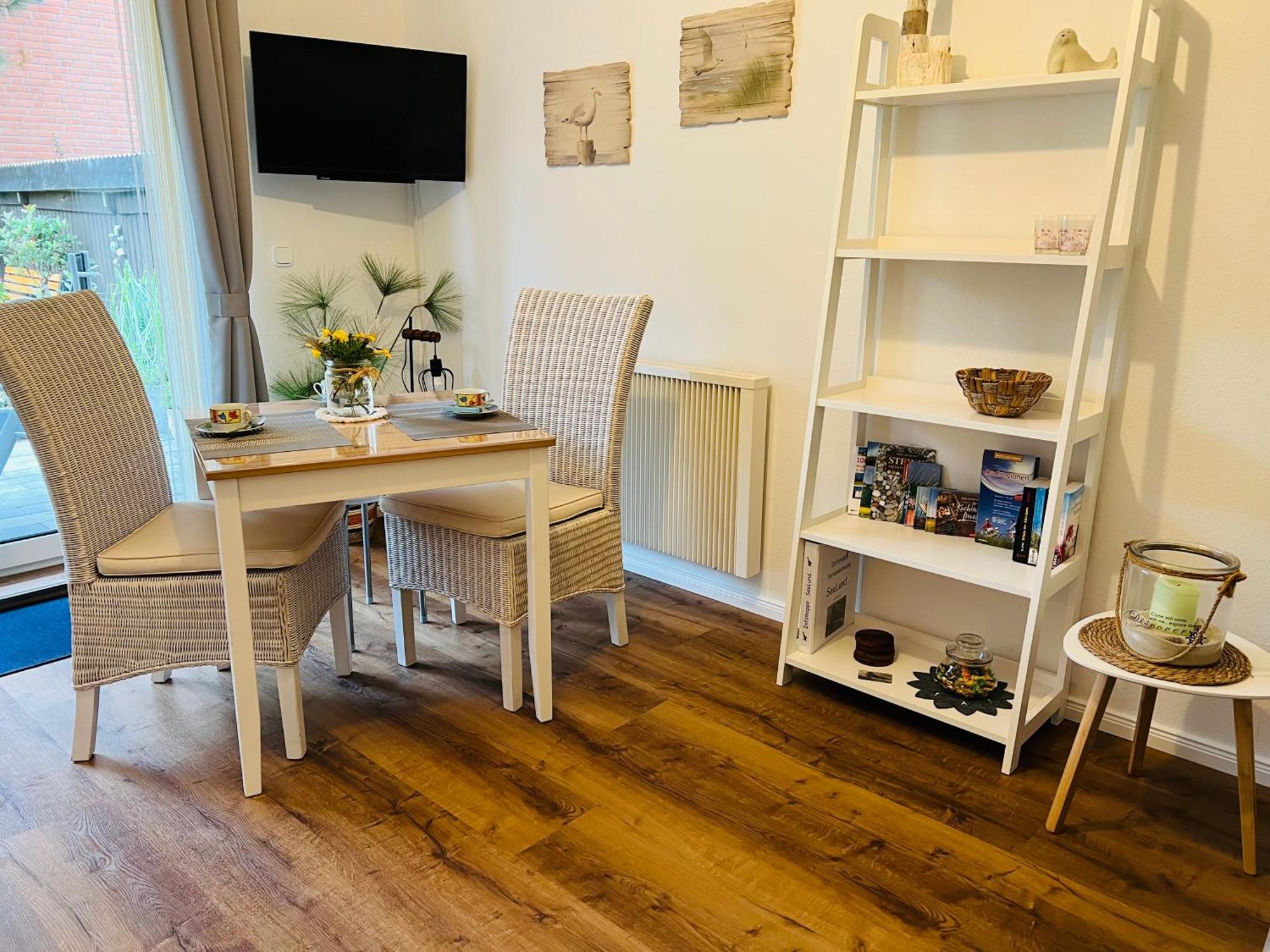 Seelund - Meeresrauschen Lauschen - Ruhiges Sonniges Apartment Mit Garten Und Terrasse Nahe Strand Und Ostsee Schönhagen 外观 照片